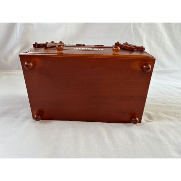 Vintage Wooden Singer Accordion Sewing/Notion Box, Small, Keepsake Organizer - Picture 14 of 16